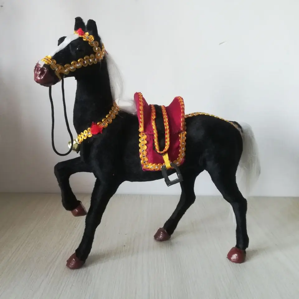 grand-cheval-noir-en-plastique-et-fourrure-29x27cm-modele-dur-lever-de-la-jambe-accessoire-artisanal-decoration-de-la-maison-cadeau-d2391