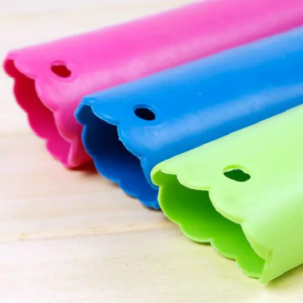 Creative Silicone Garlic Peeler Vegetable Peeler Practical Kitchen Gadget Garlic Stripper Tube Peeling Garlic Peeling