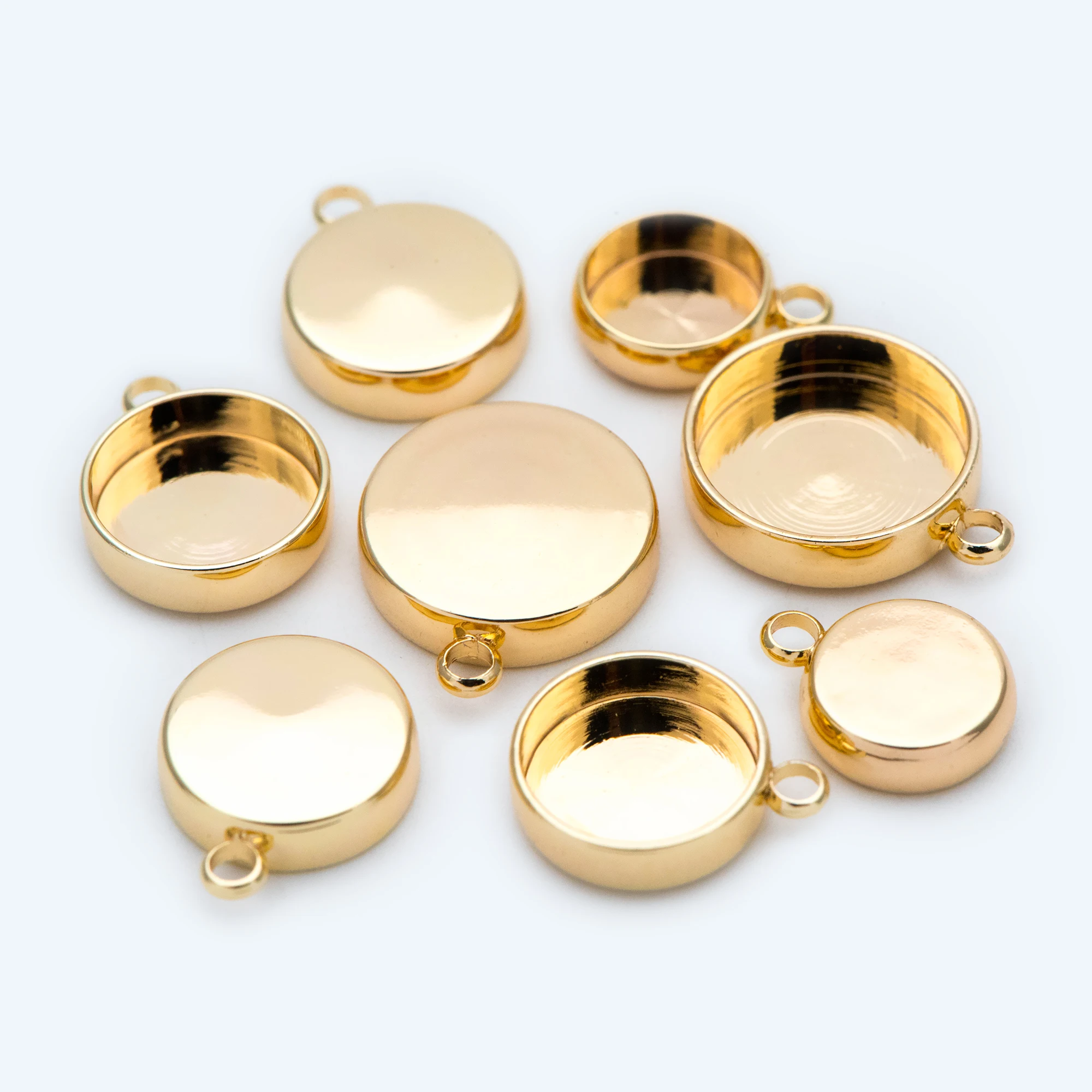 Montatura per castone in oro da 10 pezzi, ciondoli rotondi vuoti, interni 8/ 10/ 12mm, Base Cabochon in ottone placcato oro (GB-1748)