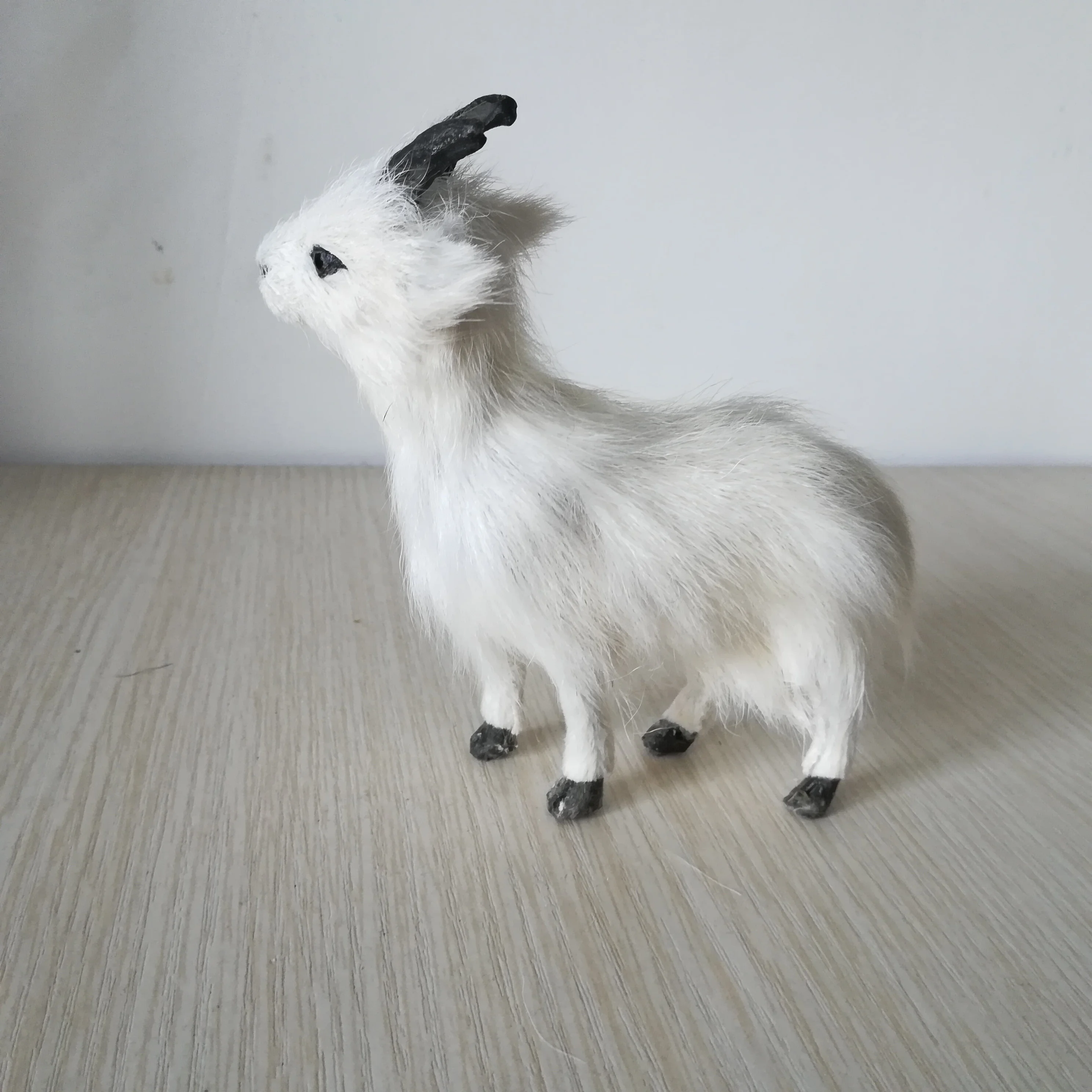 about 13x12cm real life toy white sheep model handicraft,plastic&furs white goat prop home decoration toy Xmas gift w0074