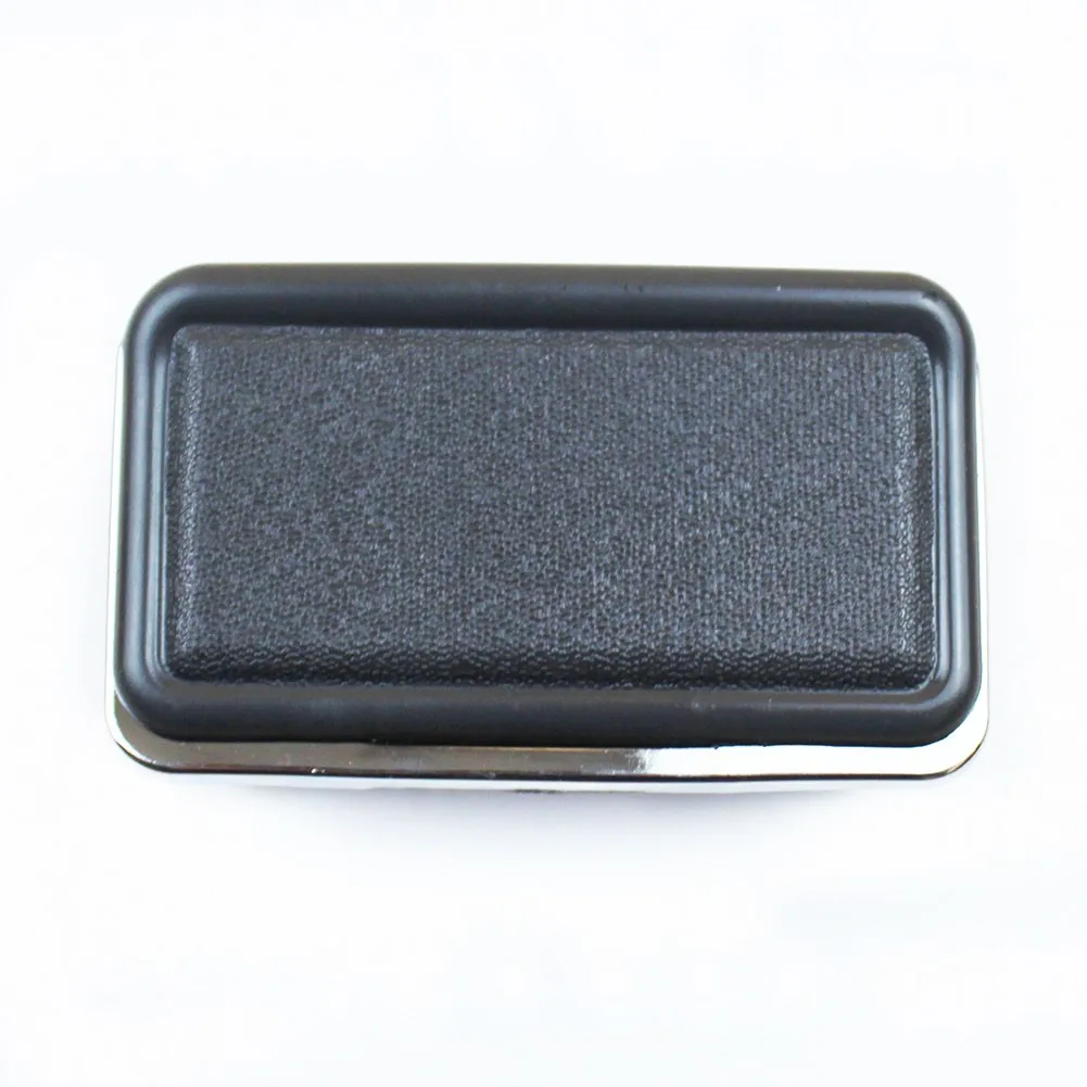 

LARBLL Car Rear Console Ash Tray Ashtray MB774536 for Mitsubishi Pajero Montero Shogun MK2 V31 V32 V33