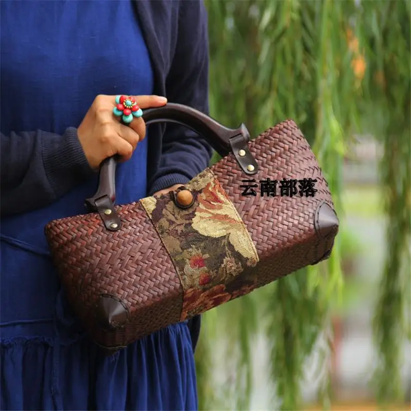 32x12CM Original Chinese Style Features Handmade Old Straw Bag Rattan Woven Wooden Handle Retro Handbag  a6103