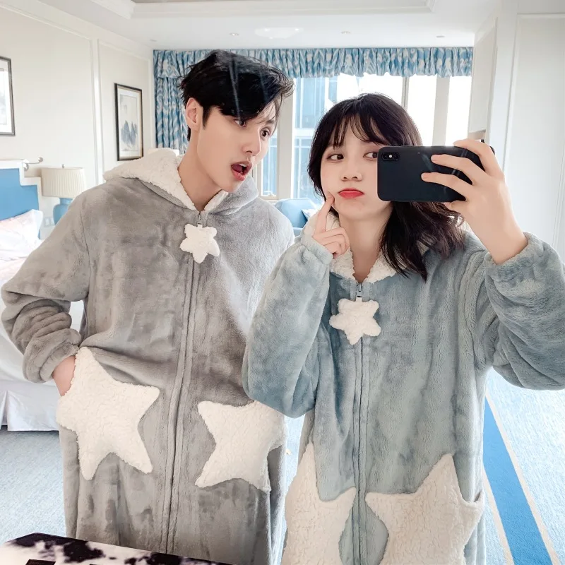 Autumn And Winter Lovely Big Stars Flannel Nightgown Lady Coral Velvet Couple Sleepwear Big Size Novelty Long Style Home Wear