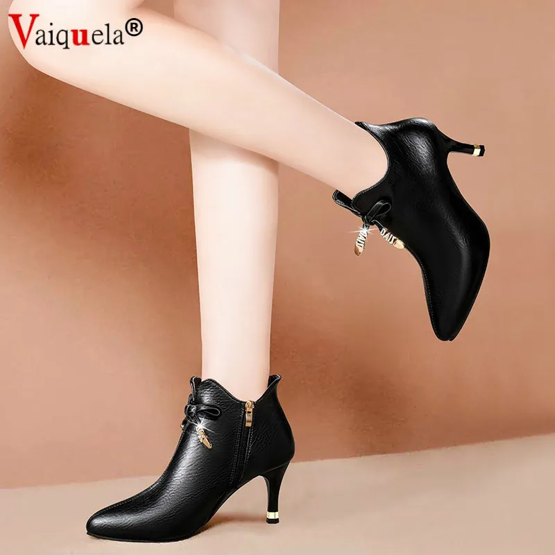 Winter Fashion Women Boots Beige Pointed Toe Elastic Ankle Boots Heels Shoes Autumn Winter Female Socks Boots