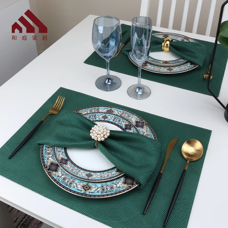 1 Set of Luxurious Decorative Soft Fabric Table Mat + Napkins Family Kitchen Hotel For Event Dinning Restaurant Party