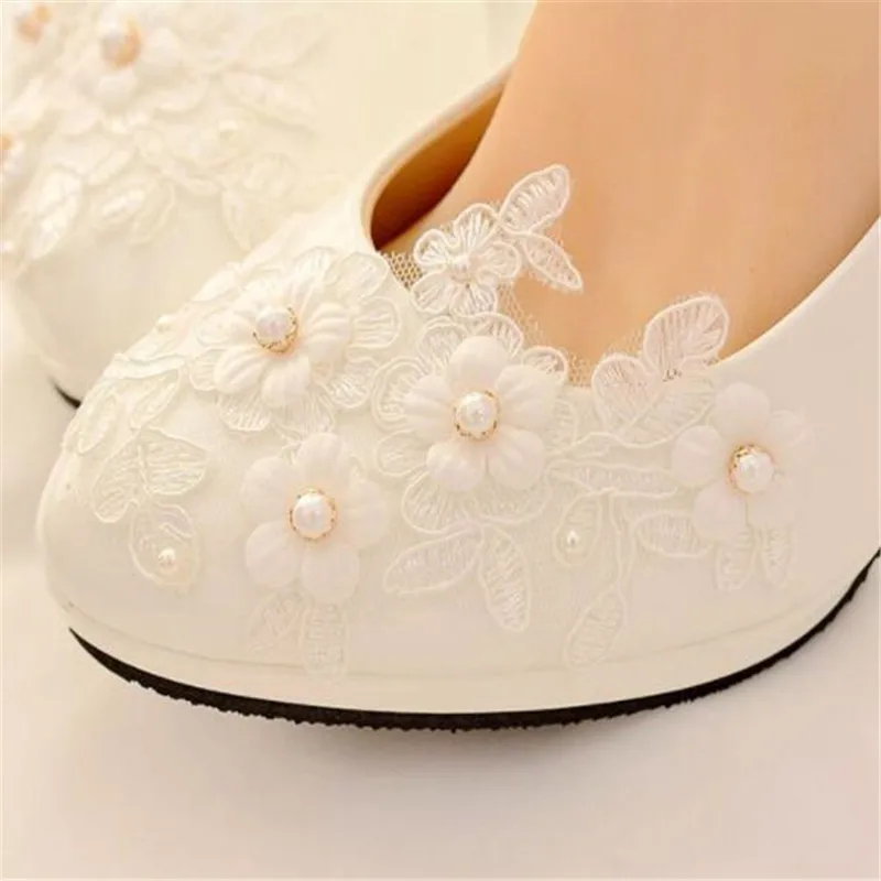 Classic white lace flower wedding shoes woman high heels 2019 women low heels bridal shoes female shoes plus size 41 42