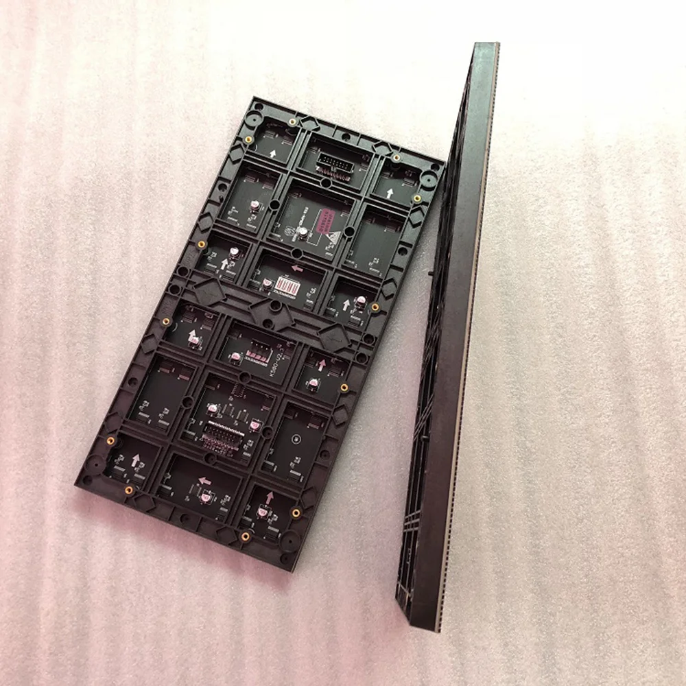 Indoor Led Display Module P2.5 128*64 Pixel Rbg Full Color Hd Video Billboard Module 320X160Mm size SMD2121