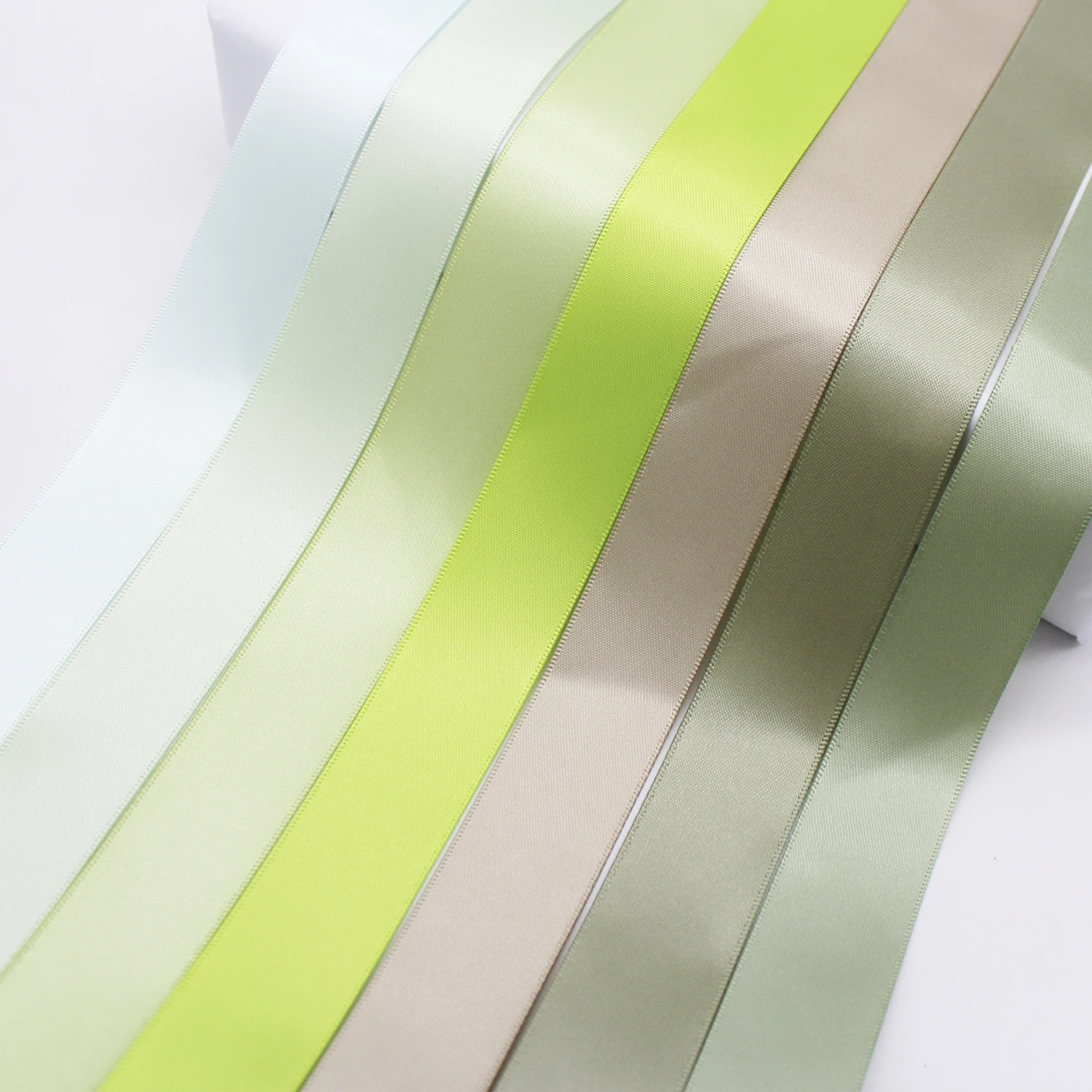 5 Meter/Lot Grosgrain Ribbon Satin Ribbon Green / Olive / Moss / Mint / Sage 2020 Fashion Color Craft DIY 6mm 9mm 16mm 25mm 38mm