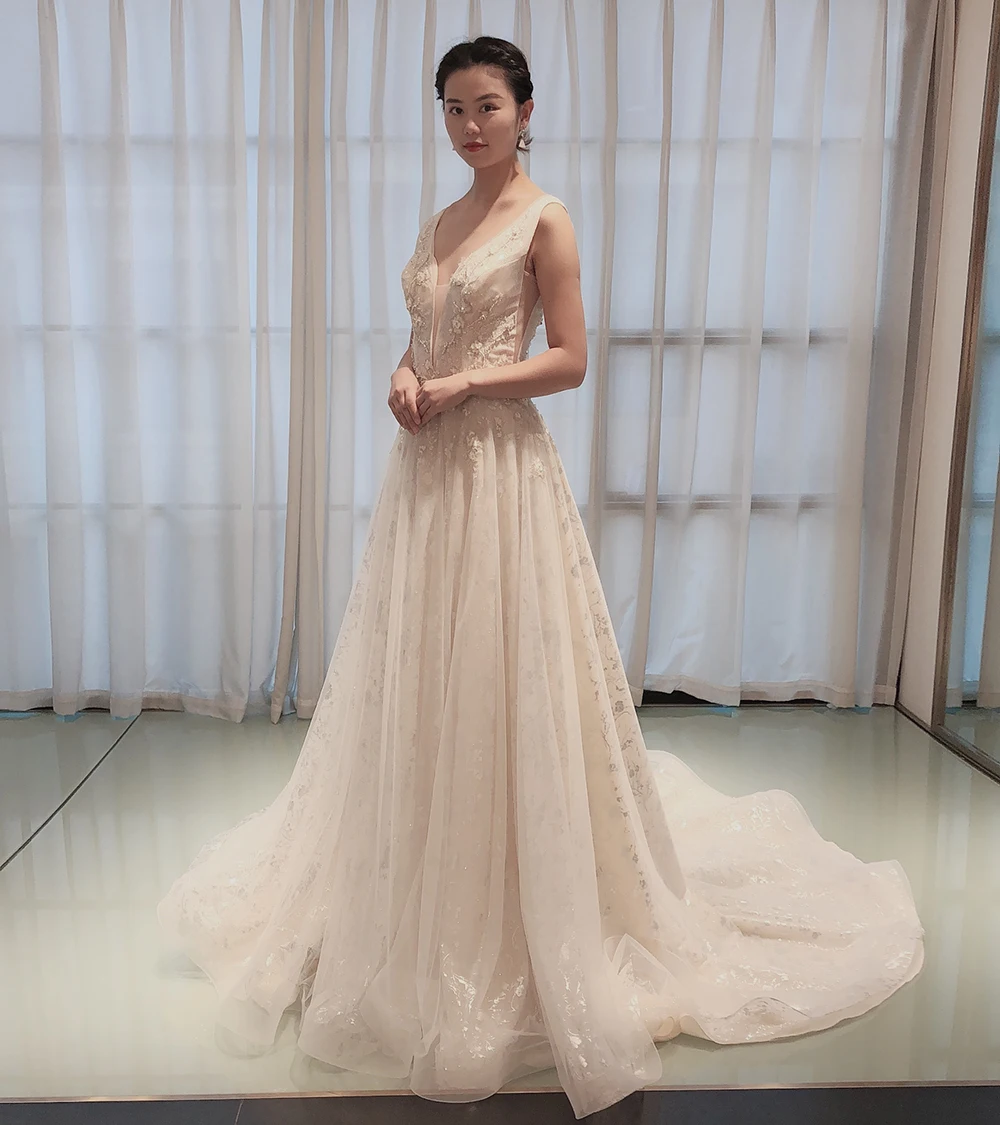 SL-8083 Customized Sexy Deep Sweetheart Lace Belt Wedding Dress Tulle Bride  Dress Court Train Appliques Wedding Gowns - AliExpress 320