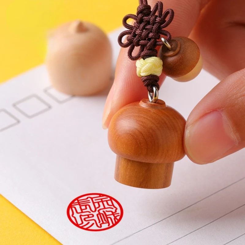 Custom Wooden Seal Cute Personal Name Stamp with Gift Box Lovely Calligraphy Painting Gift Acorn Seal Valentine's Day Present