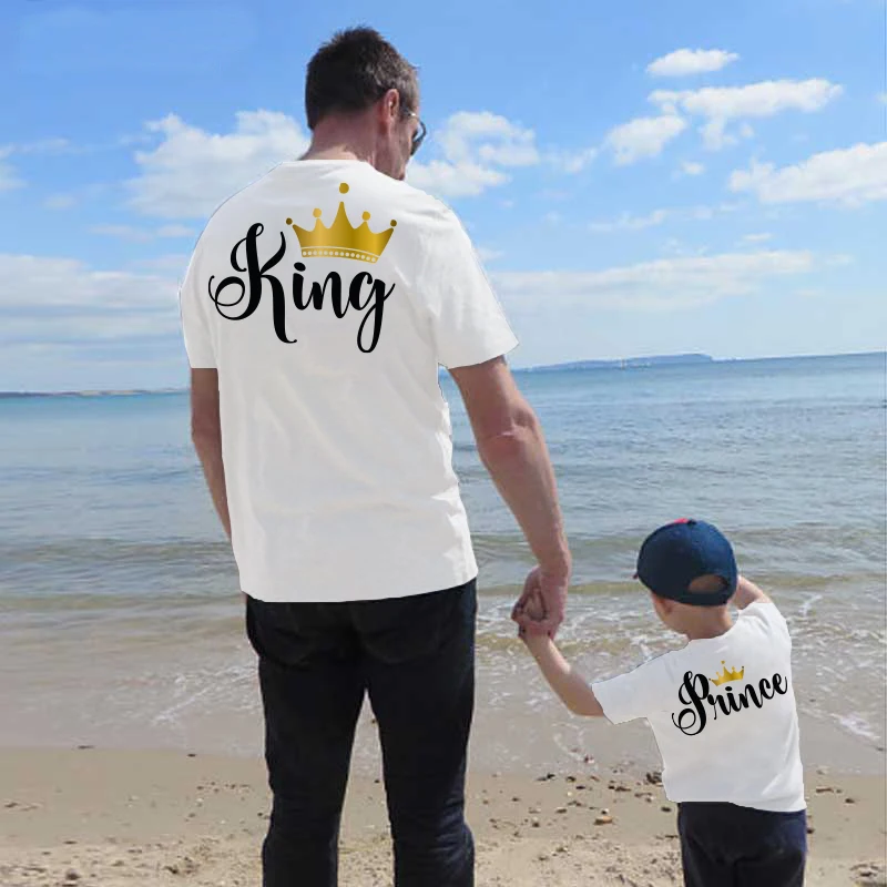 Camiseta mãe e filha combinar com a família, camisetas casuais escritas do pai, king, queen, mãe e filha, bebê