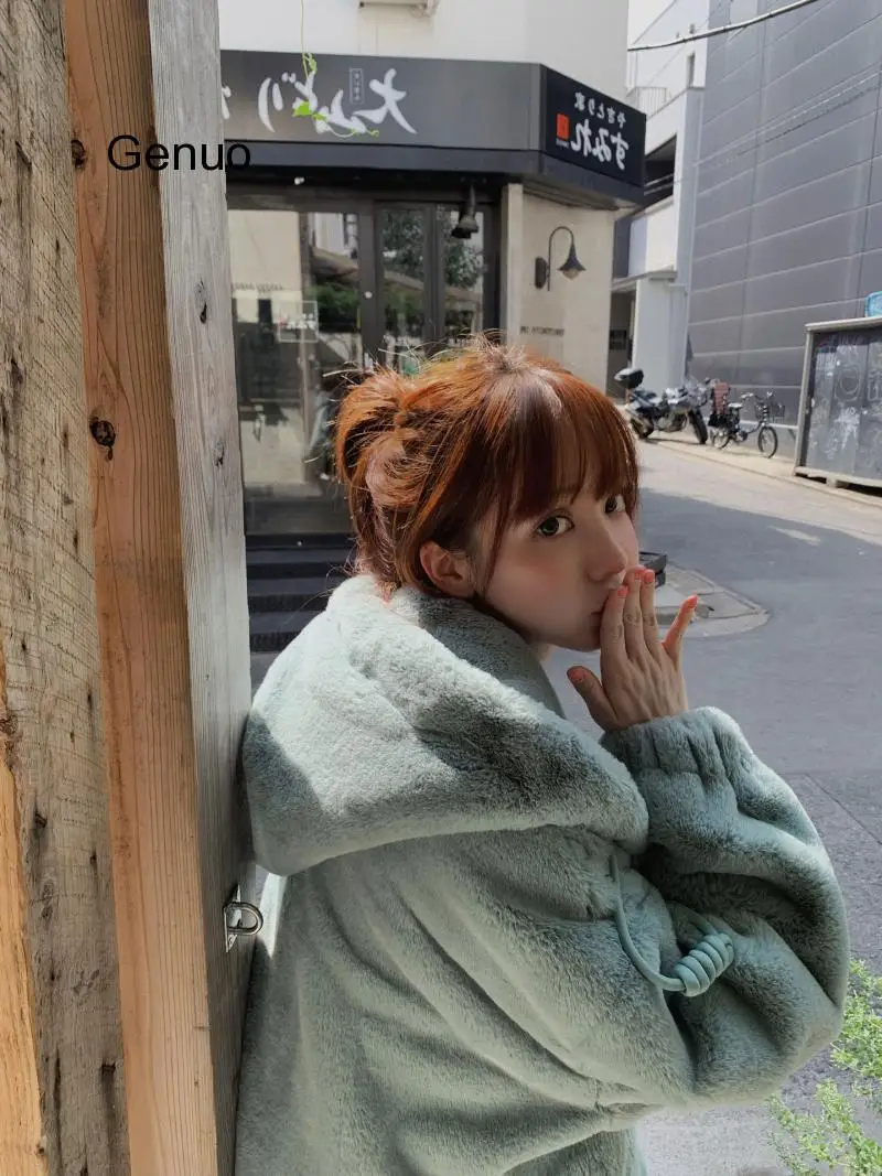 Fashion Faux Fur Hooded Coat 2020 Winter Women Casual Slim Long Sleeve Faux Fox Fur Winter Jacket Women Casaco Feminino