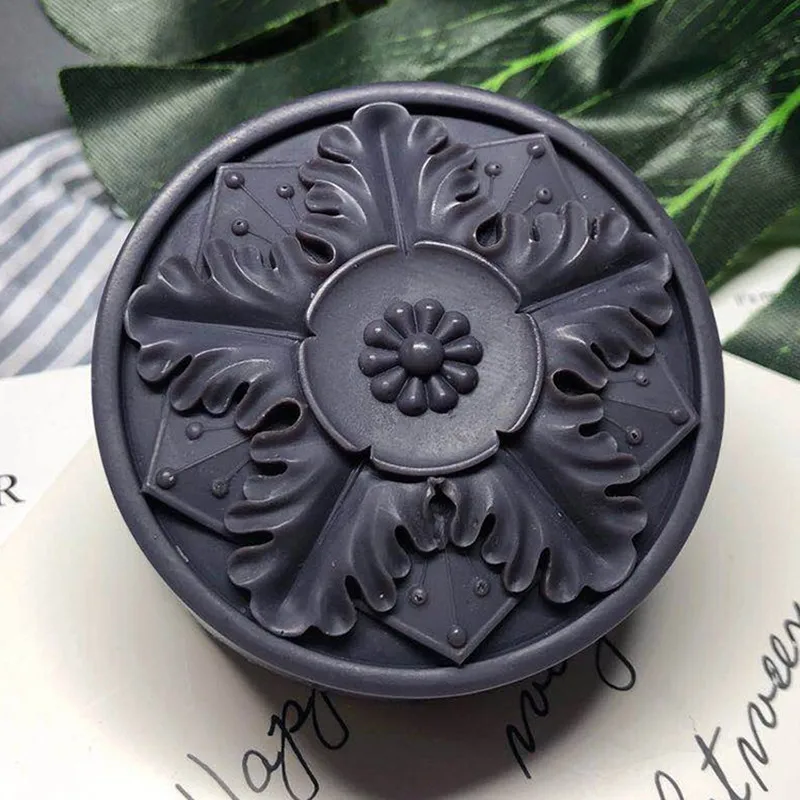 Round Flower Leaves Soap Mold Classic Silicone Soap Mould for Soap Bar Lotion Bar Melt Wax Scented Candle Plaster Making Molds