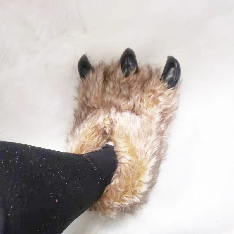 Wholesale Luxury Fluffy Paw AntiSlip Brown Plush House Indoor Slippers Men Animal Plush Home Bedroom Claw Slides Women Sandals