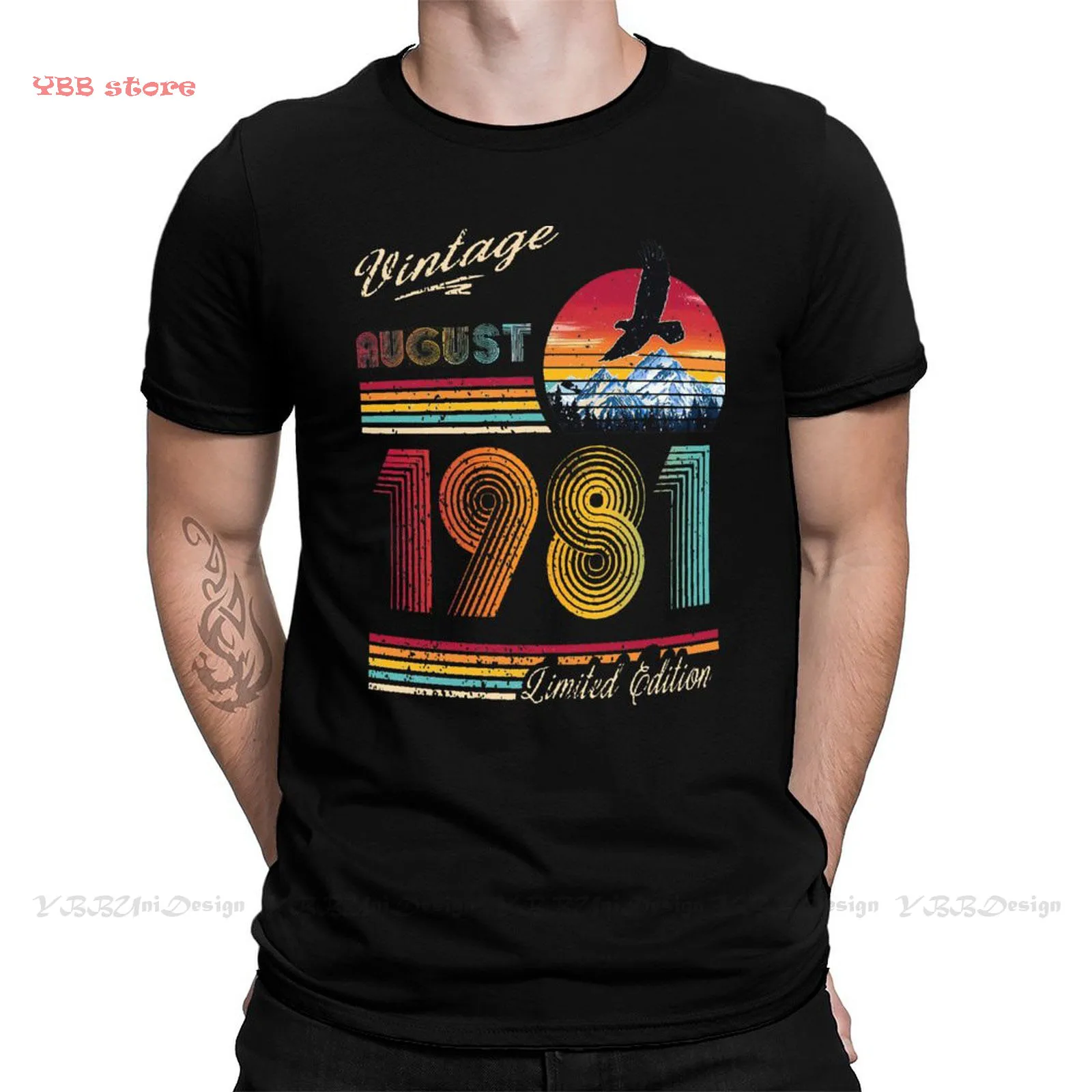 Men T-Shirt August 1981 Birthday Anime Clothes Shirt Design 40 Years Old Born in 1981 Cotton TShirt Oversize Tee For Adults