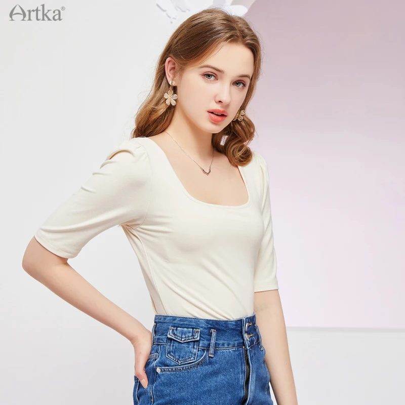 ARTKA 2021 Summer New Women T-shirt Elegant Retro Square Collar Soft T-shirt Back Pearl Necklace Short Sleeve T-shirts TA28013X