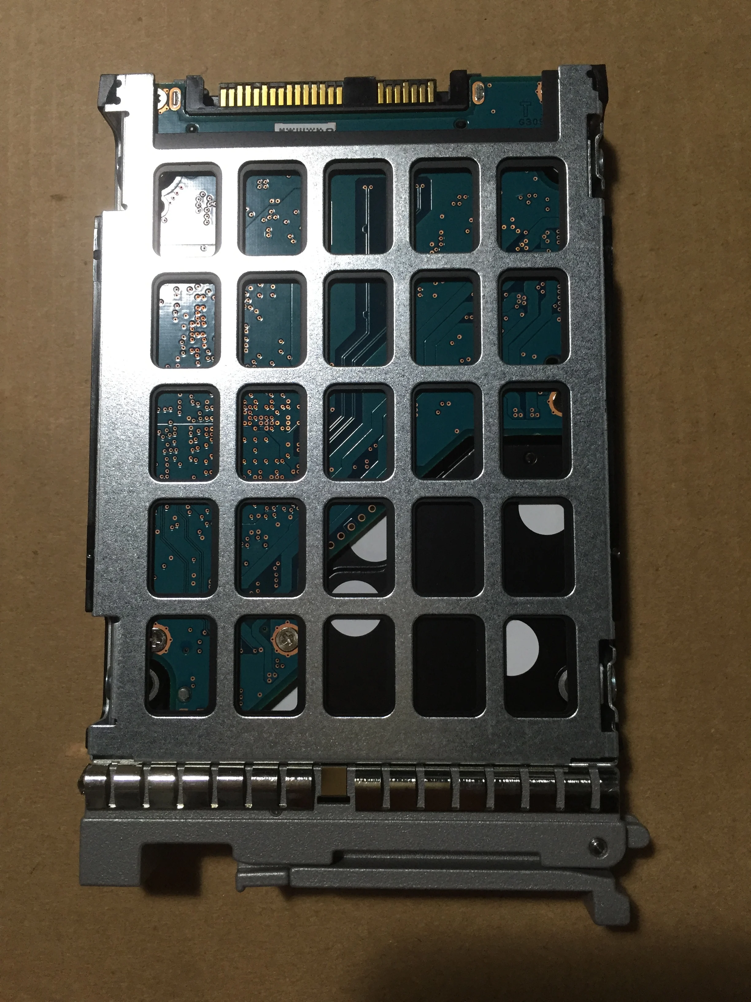 

For A03-D300GA3 UCS-HDD300G12F105 300G 2.5 15K