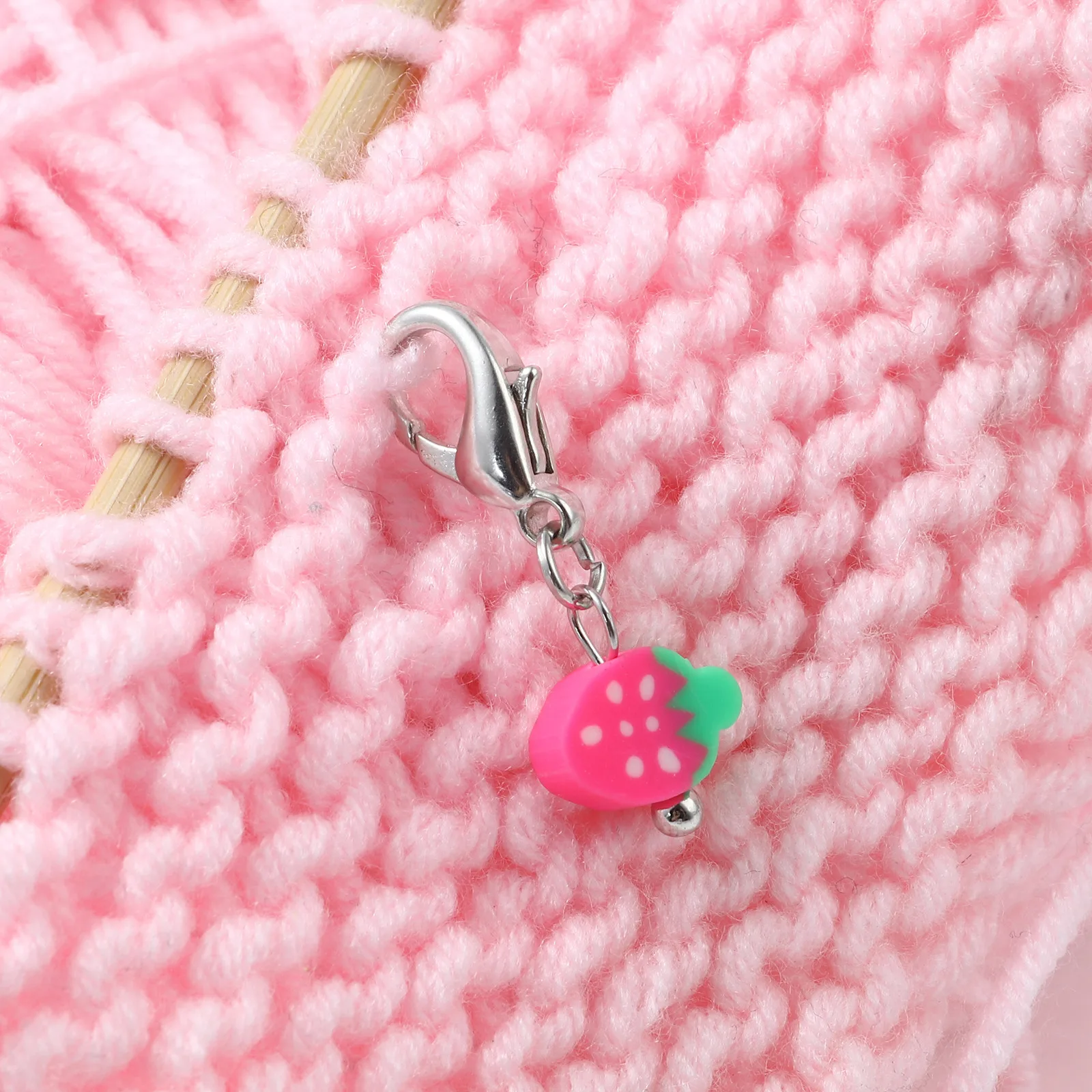 6 PCs Fruit Knitting Stitch Markers Crochet Latch Knitting Tools Needle Clip Hook For DIY Knitting Tools Zinc Alloy Polymer Clay