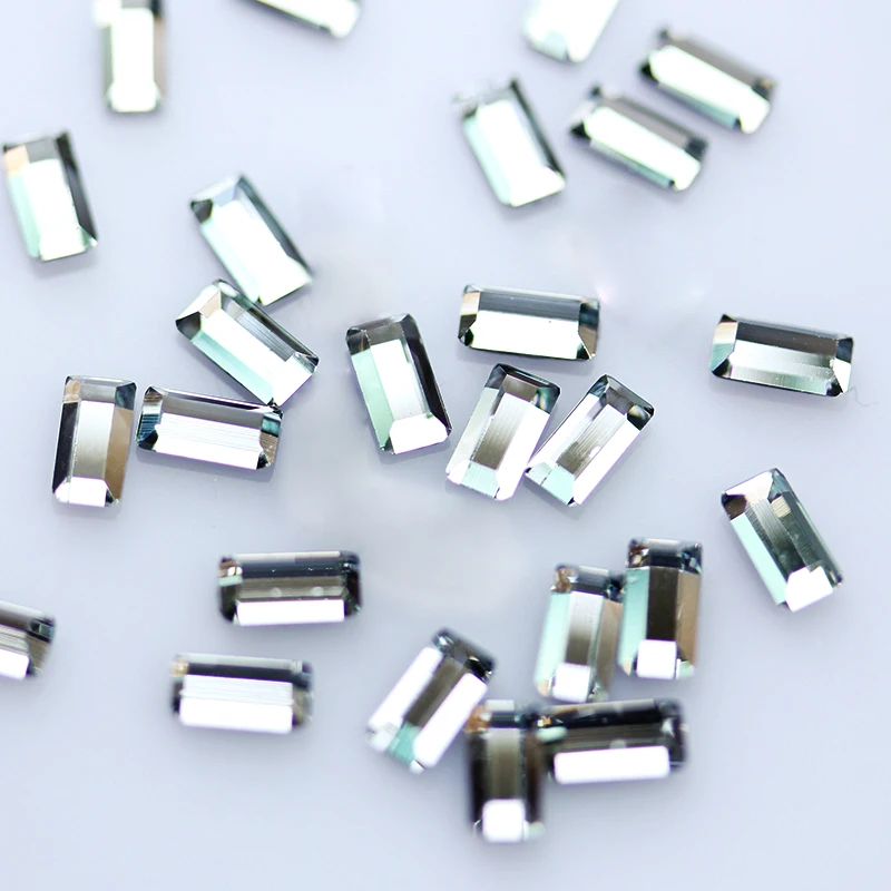 100 Stück Neue Flache Strass-Nagelsteine 2,5x5mm Rechteckige Kristalle Glänzende 3D-Strasssteine für Nagelkunst, Maniküre, Kleidung – Detail 3