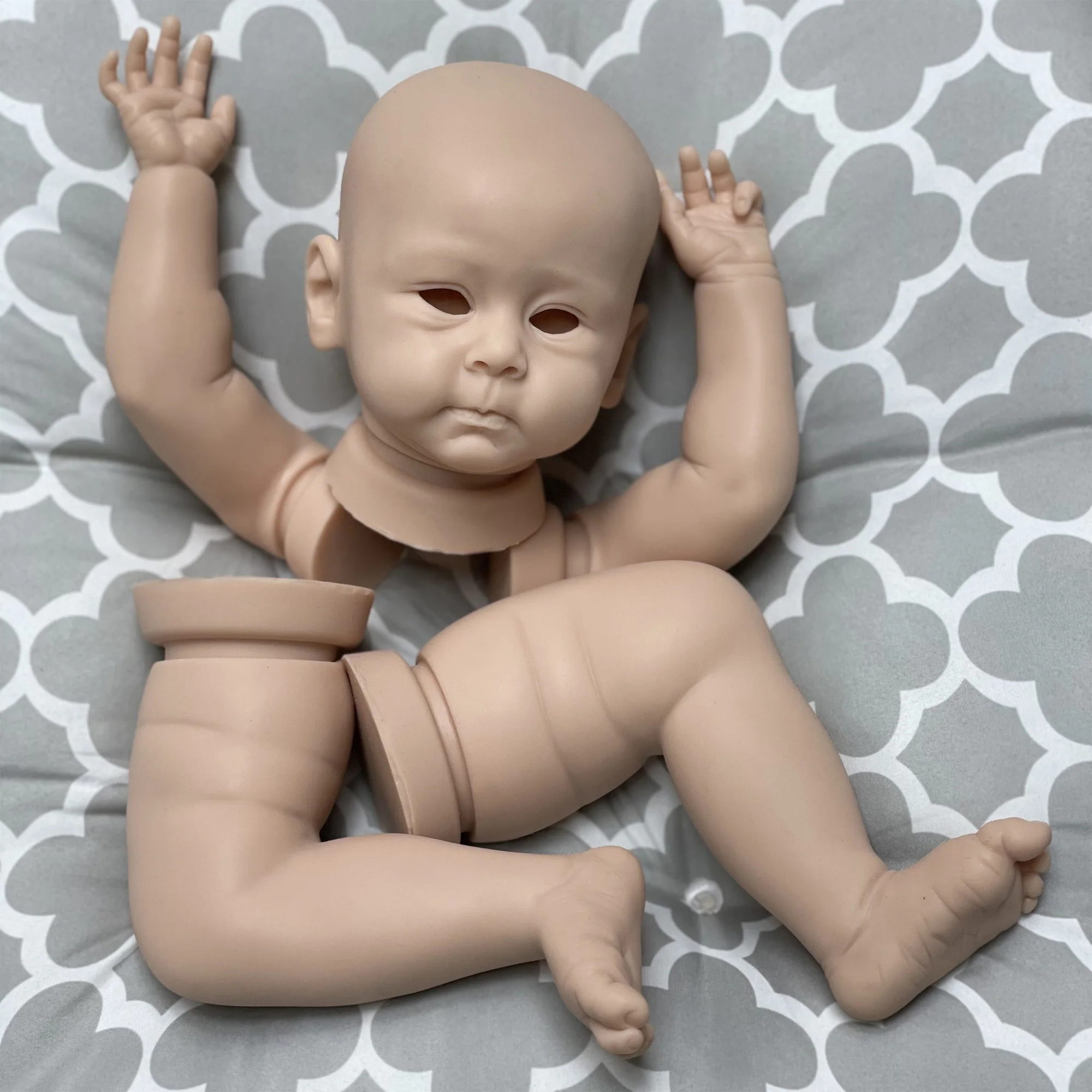 20-22Inch Huxley Solid Silicone Bebe Reborn Doll Kits DIY Blank Unpainted Unfinished Parts Soft Silicona Muñeca