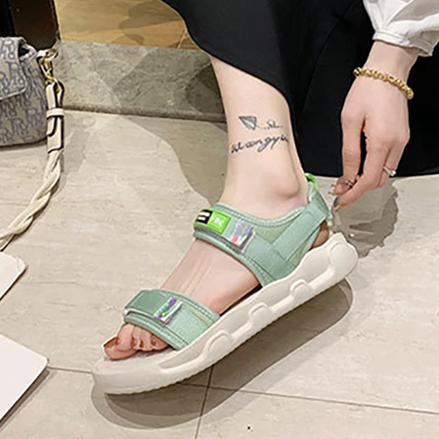 Korean shops sandals brand