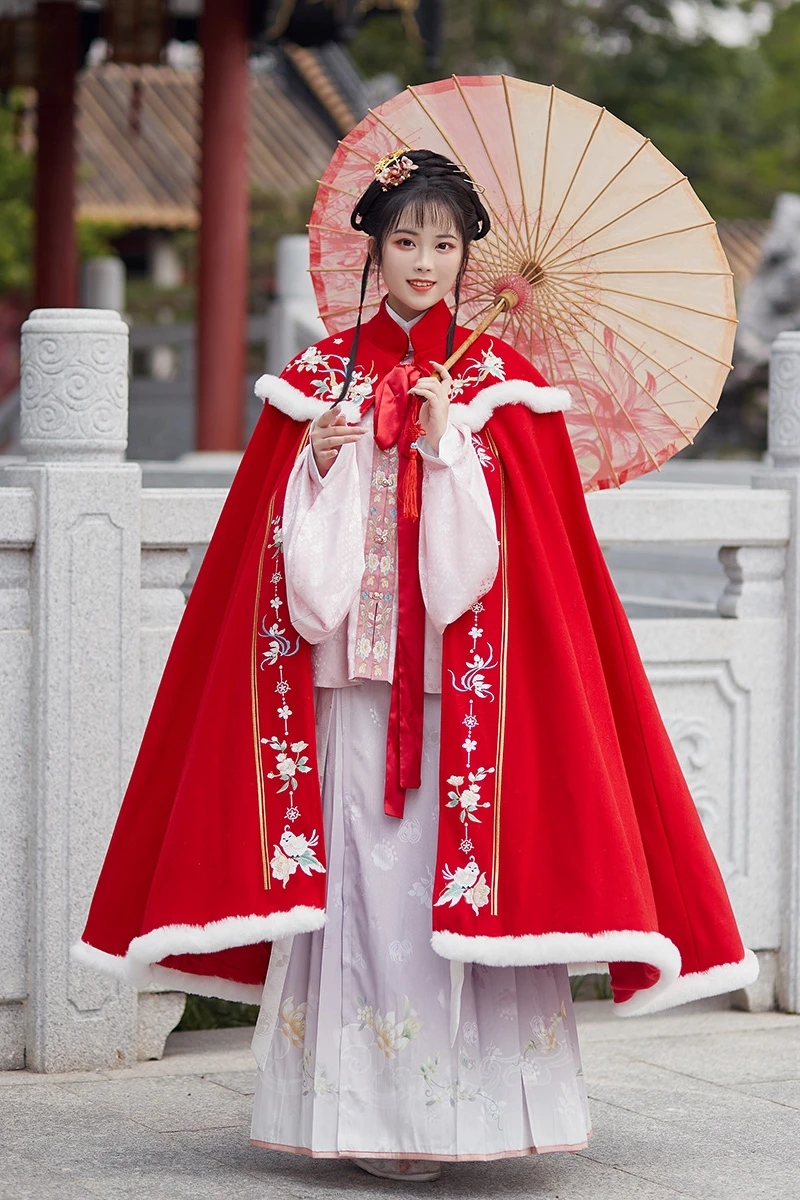 Hanfu Mantel Vrouwen Winter Warme Jas Chinese Mode Pluche Overjas Hooded Kostuum Oude Traditionele Cosplay Dames Kleding Rood