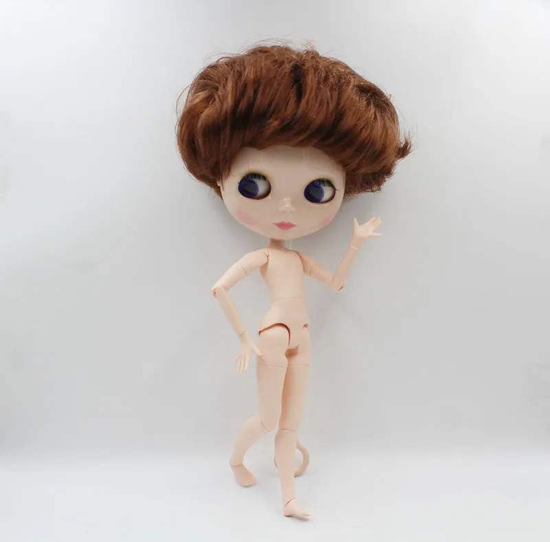 Blyth doll,normal face shell, 19 joint body and 7 joint body, can change the skin color. Nude doll