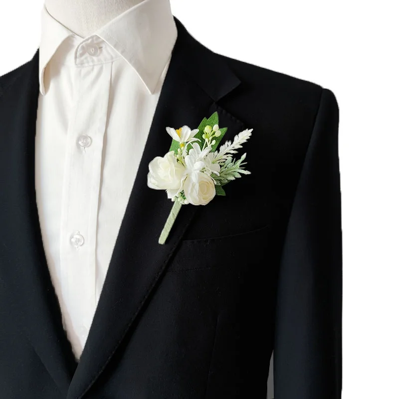 الأرجواني العريس Boutonniere الزفاف الصدار دبابيس بروش الزهور الاصطناعية الورود العريس ثقب زر زهرة الزواج اكسسوارات D