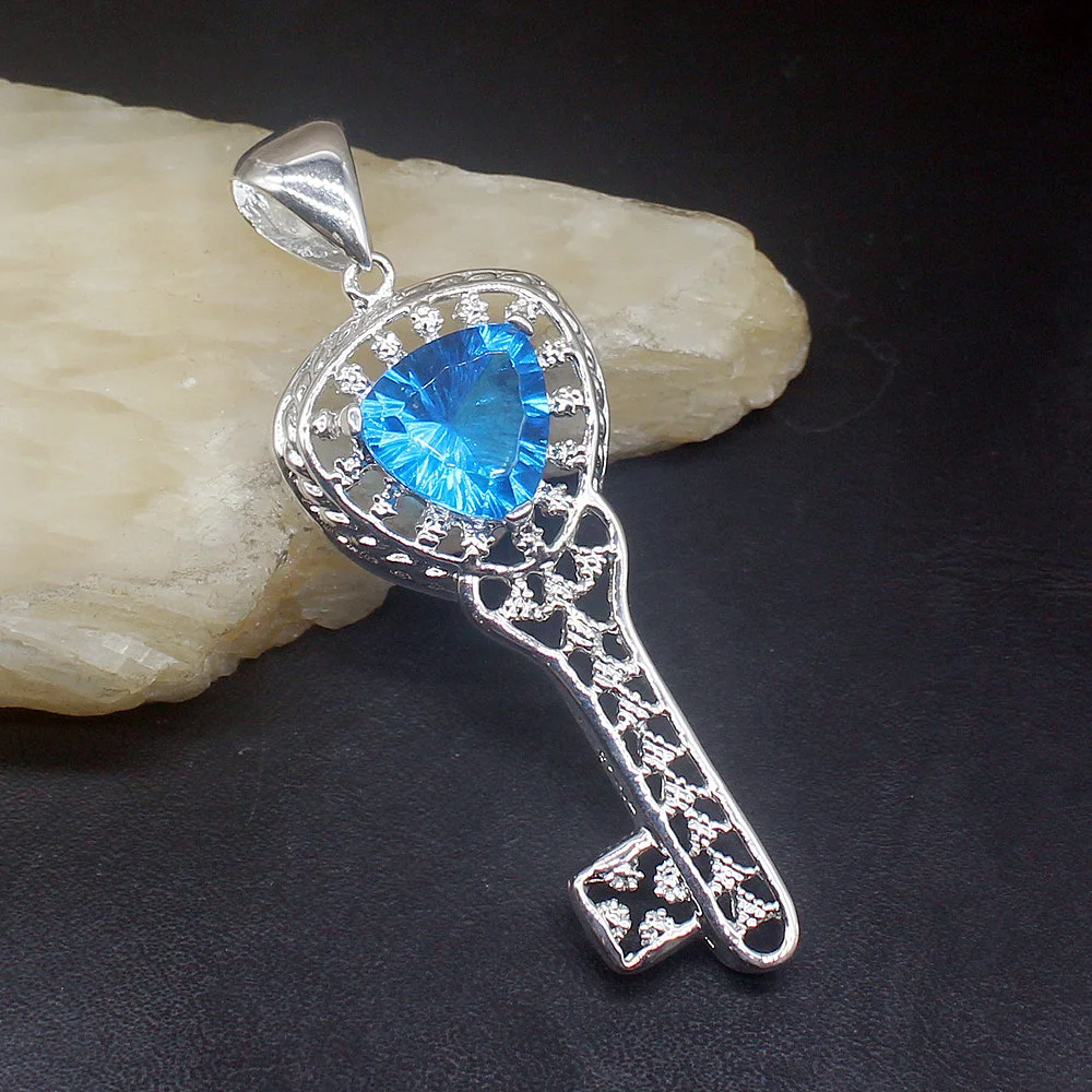 

Fashion Jewelry Unique Genuine 925 Silver Amazing Key Design Blue Topaz Pendant Necklace Gifts for Women Girls 20213973