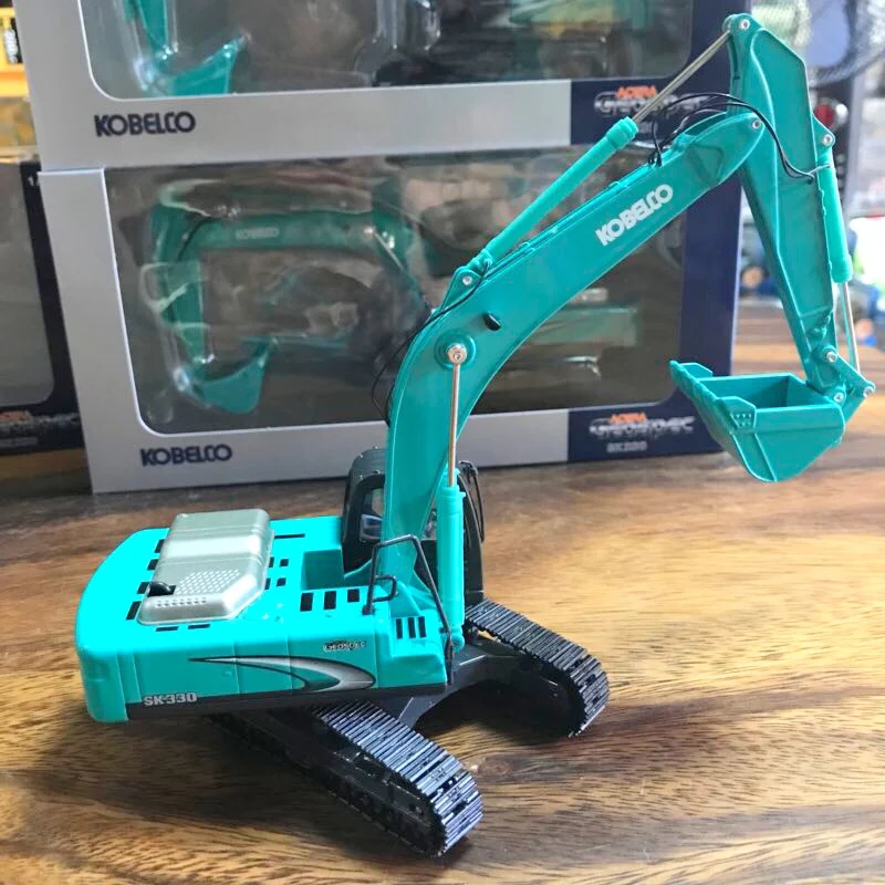 Diecast Toy Model 1:50 Scale Kobelco SK330-8 Hydraulic Excavators with Metal Track Construction Machinery Vehicle Toy Model