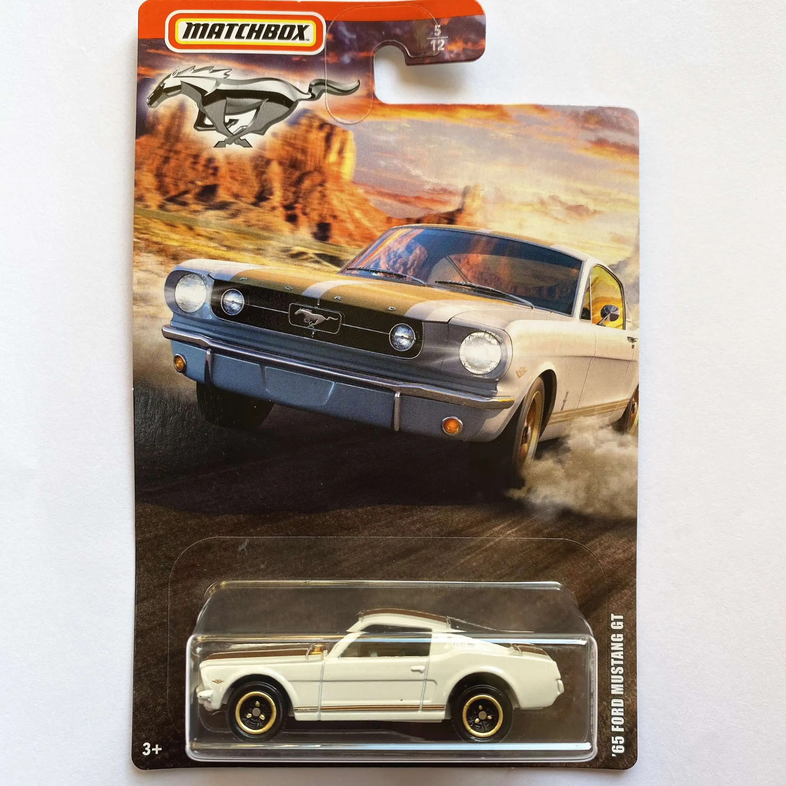 Matchbox 1:64  Ford Mustang GT coupe  GGF12 Collection die-cast alloy car model