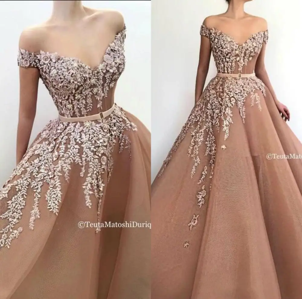 

Lace Prom Dresses 2020 3D Floral Appliqued Off The Shoulder Special Occasion Dress Party Evening Robes De Soirée Plus Size