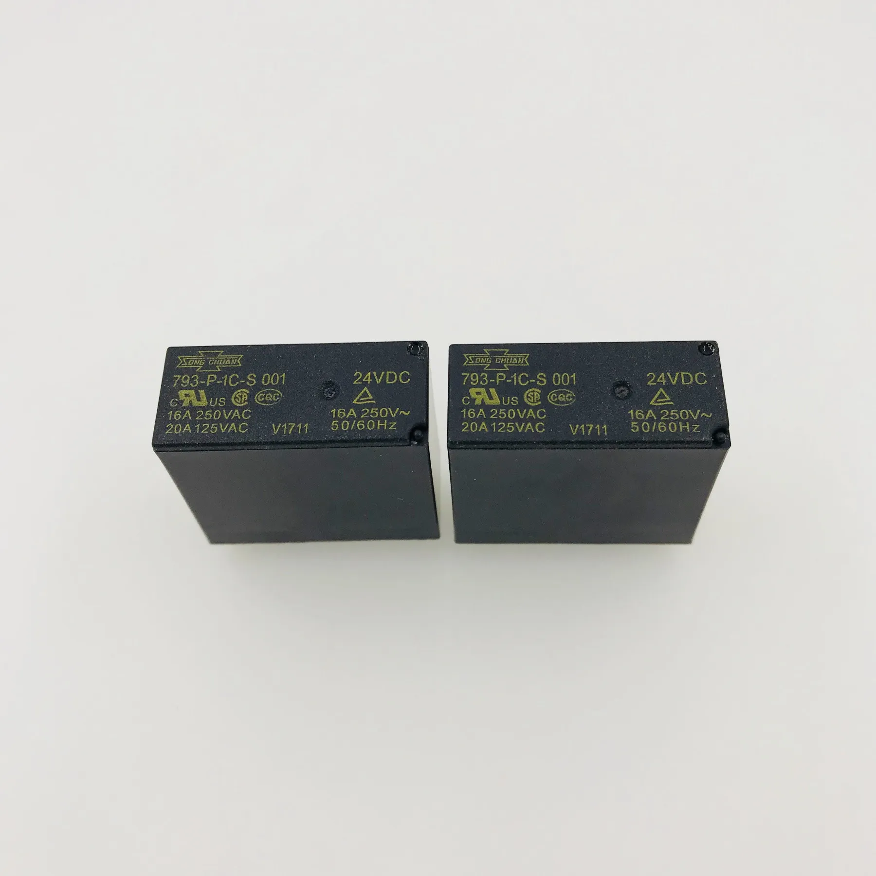 793-P-1C-S 001 24VDC 8PIN 16A реле