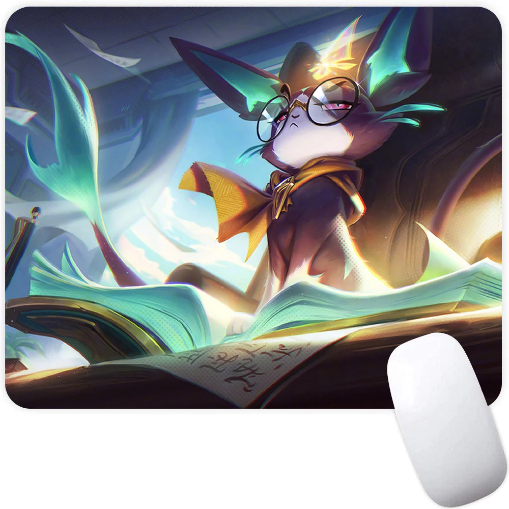 League of Legends Yuumi Small Gaming Mouse Pad Computer Office Mousepad PC Gamer Mouse Mat Laptop Mausepad Keyboard Mat Desk Pad