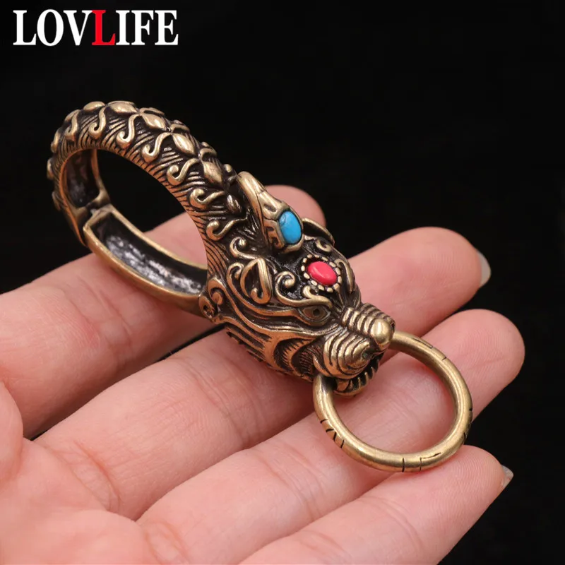 Brass Chinese Ancient Beast Qilin Head Car Keychain Hook Vintage Copper Waist Buckle Animal Pant Hanging Accessories