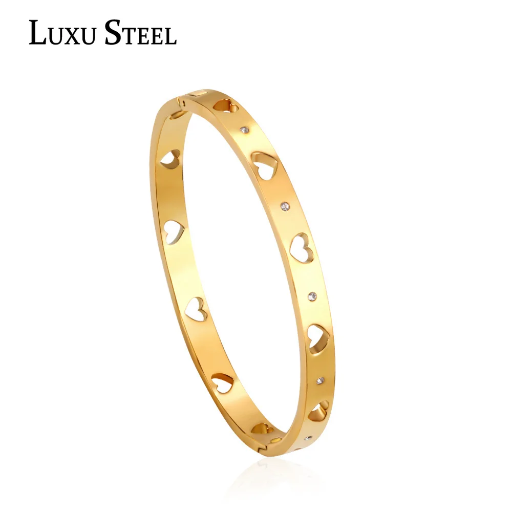 LUXUSTEEL Pulseras Mujer Braclets For Women Stainless Steel Hollow Out Heart Cuff Bangles Bracelets Christmas Party