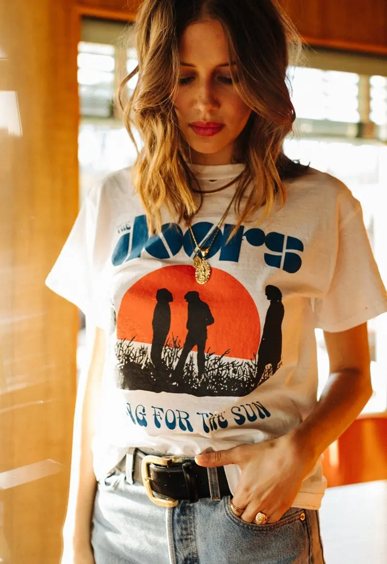 Sunfiz T Shirt Women Doors Sun Print Graphic Tee Kawaii Top Female Clothes Casual Y2k Vintage Aesthetic Streetwear Flora