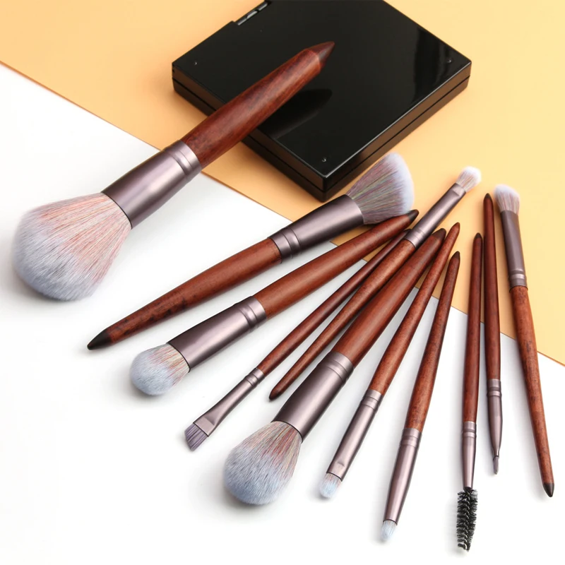 11Pcs Wooden Handle Makeup Brushes Set Cosmetic Foundation Powder Blush Eyeshadow Make Up Brush Kit For Beginner Or New User