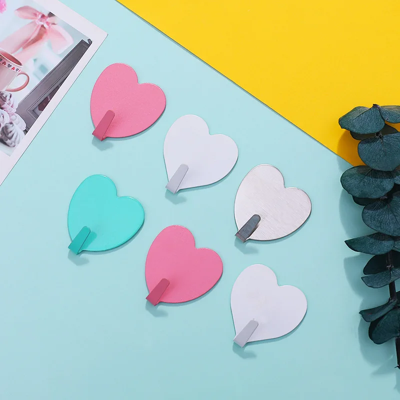 stainless steel metal cute heart-shaped hook strong adhesive paste wall bearing kitchen hook no trace after paste door hook