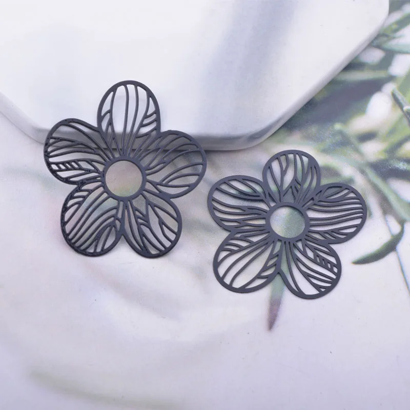 50 Stück AB6540 31*28mm bemalte Blumenanhänger DIY Schmuck Ohrring Zubehör – Detail 11