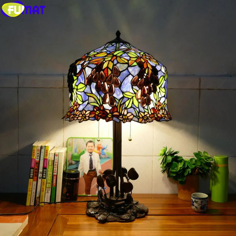 

FUMAT Tiffany Style Table Lamp Grape Vineyard Stained Glass Lotus Iron Art Frame European Desk Lights Retro Hotel Villa Lighting