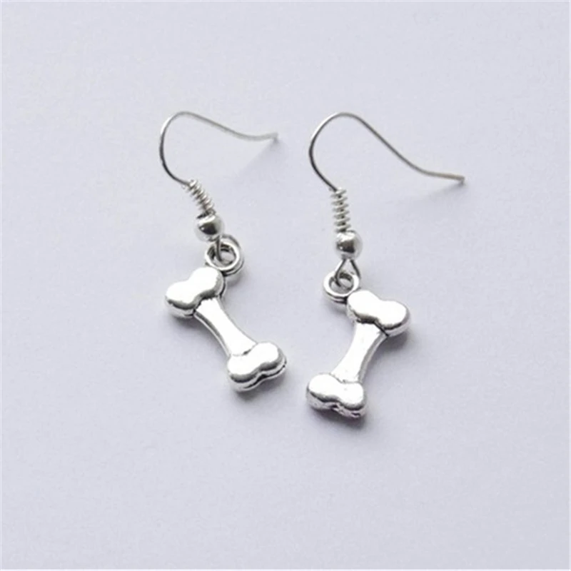 Boucles d'oreilles os de chien, boucles d'oreilles pour amoureux de chien, boucles d'oreilles os antiques de couleur argent, boucles d'oreilles pour amoureux de chien, cadeau pour amoureux de chien