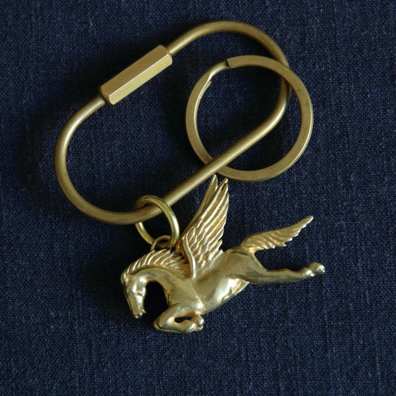 Copper Greek Mythology Flying Horse Key Chain Pendant Vintage Brass Animal God of Hope Keychain Backpack Charms Keyrings Jewelry