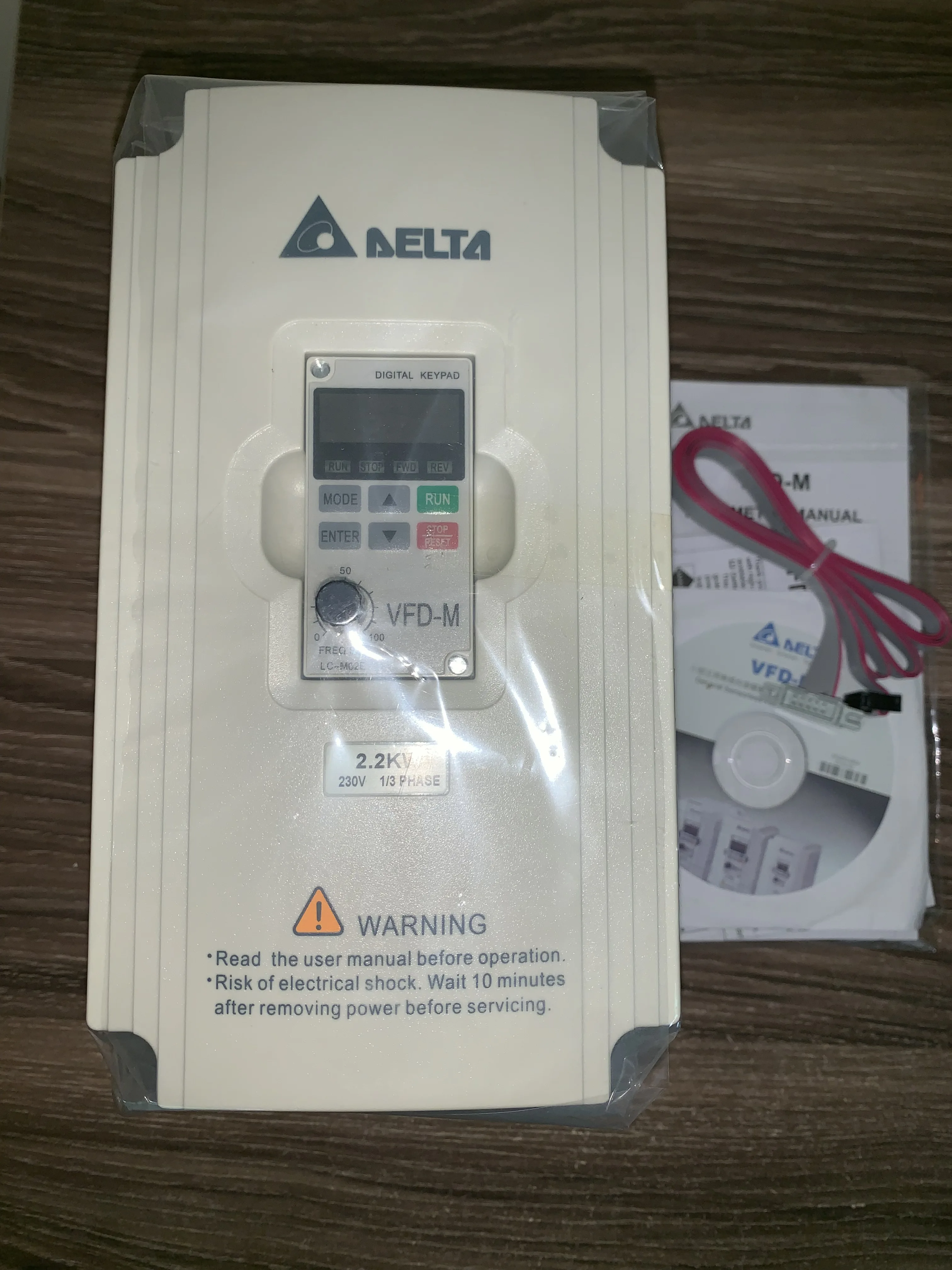 

Инвертор Delta VFD022M21A VFD-M 2,2 кВт 230 В 220 В
