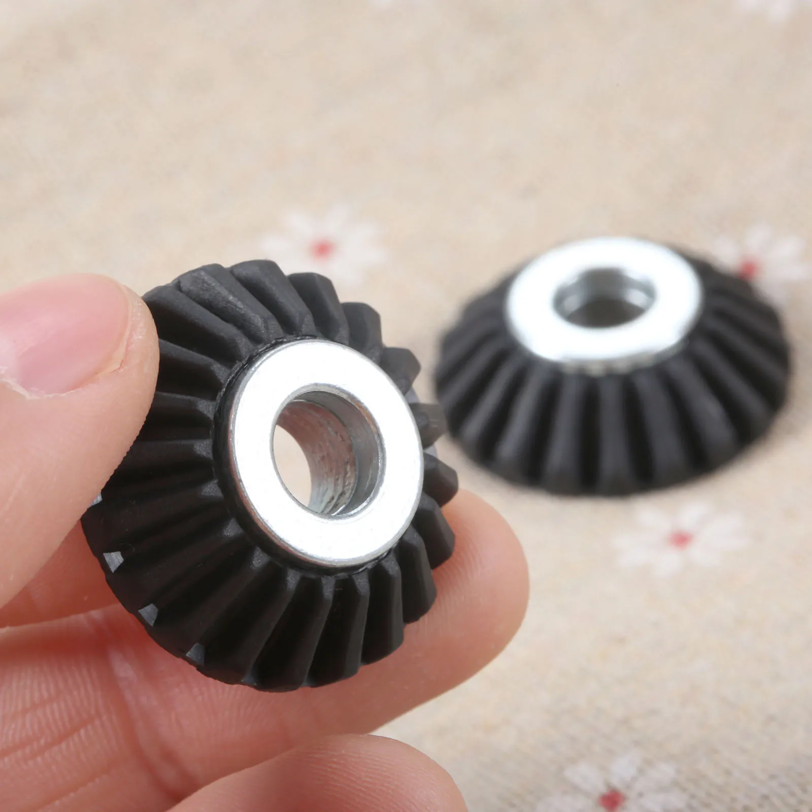 1pc Sewing Machine Gear 153021G Hook fit Singer 700 702 706 708 720 722 726 740 760 Futura 1000/1100 27*8mm Plastic Metal Tool