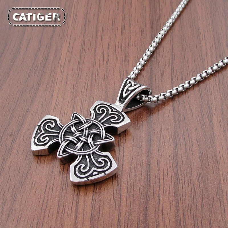 Free Shipping Vintage Witch Triquetra Trinity Celtic Knot Necklace 316 Stainless Steel Pentagram Triple Magic Pendant