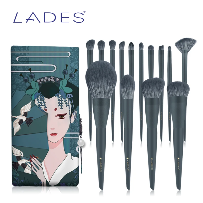 LADES Makeup Brushes Set 14PCS Blush Powder Eyeshadow Blending Make up Brush Kits Women Beauty Tools Gold with Pouch