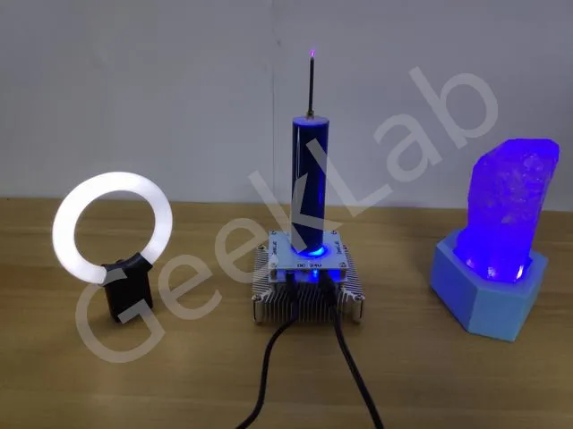 Multi-function Tesla Coil Can Play Music, Light Up in the Air, Ion Windmill, Garland, Radio Station