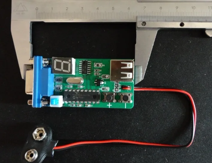 VGA Signal Generator with Digital Tube Supporting 15 Modes, Dual Power Supply Options