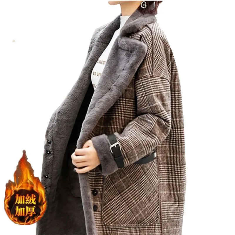 

2022 Winter Warm Coat Plush Thick Lamb Wool Coat Women's Mid-Long Velvet Loose Lattice Plush Fur Coat Female Warm Jackets Vinta